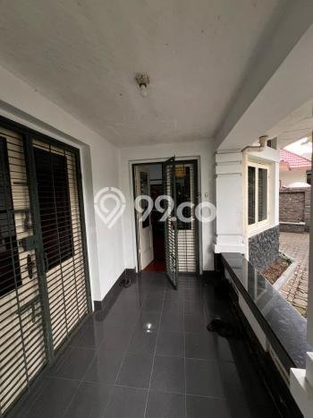 Jual Rumah Mewah Elegan Dengan View Cantik di Sumurbandung, Bandung Jual Rumah Mewah Elegan Dengan View Cantik di Sumurbandung, Bandung