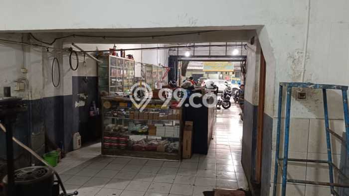Ruko Dijual di Lengkong LT 154m2, LB 225m2 untuk Investasi Ruko Dijual di Lengkong LT 154m2, LB 225m2 untuk Investasi