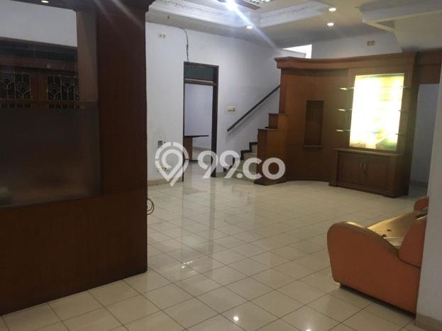Disewakan segera hunian minimalis lokasi strategis 6 Kamar di Batununggal, Bandung Disewakan segera hunian minimalis lokasi strategis 6 Kamar di Batununggal, Bandung