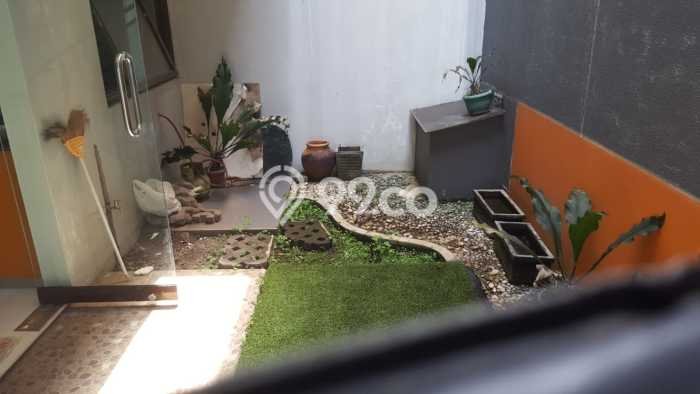 Rumah Luxury Modern Tanpa Renovasi di Setra Duta Bandung Rumah Luxury Modern Tanpa Renovasi di Setra Duta Bandung