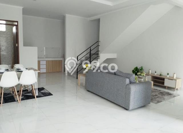 Dijual Rumah Strategis Bagus Punya 4 KT di Batununggal Bandung SHM Dijual Rumah Strategis Bagus Punya 4 KT di Batununggal Bandung SHM