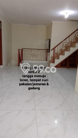 Rumah Luas Asri 3 KT Siap Huni di Soekarno Hatta Bandung Rumah Luas Asri 3 KT Siap Huni di Soekarno Hatta Bandung