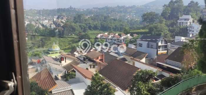 Dijual Rumah 3 Kamar Lokasi Ideal Nyaman dan Strategis di Arcamanik Dijual Rumah 3 Kamar Lokasi Ideal Nyaman dan Strategis di Arcamanik