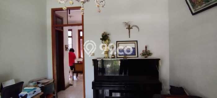 Dijual Rumah Luas Elegan Dengan View Eksklusif di Pajajaran, Bandung Dijual Rumah Luas Elegan Dengan View Eksklusif di Pajajaran, Bandung