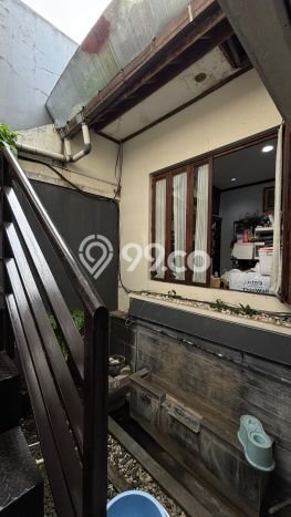 Ready to Use! Luxury House LT 278m2 Desain Elegan di Setra Indah Ready to Use! Luxury House LT 278m2 Desain Elegan di Setra Indah
