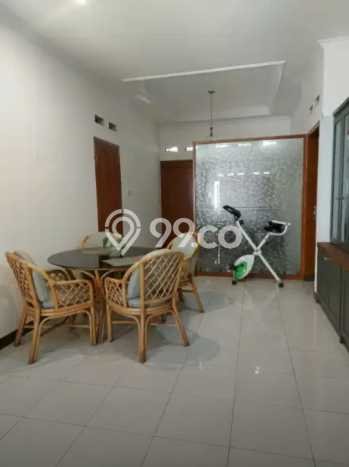 Rumah Elit Modern Siap Huni di Taman Kopo Indah Bandung Rumah Elit Modern Siap Huni di Taman Kopo Indah Bandung