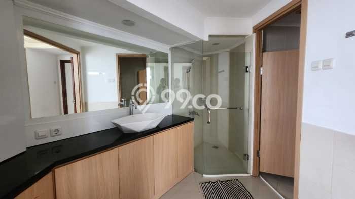 Sewa Apartemen Terjangkau 3 BR di Lippo Karawaci Tangerang Sewa Apartemen Terjangkau 3 BR di Lippo Karawaci Tangerang