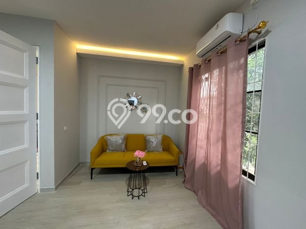 Disewakan! Rumah 2 Kamar Tidur &
1 Kamar Mandi di Lippo Karawaci, Tangerang Disewakan! Rumah 2 Kamar Tidur &
1 Kamar Mandi di Lippo Karawaci, Tangerang