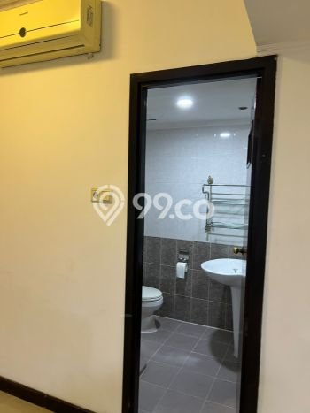 Disewakan Apartemen Harga Terjangkau di Lippo Karawaci 4 KT Disewakan Apartemen Harga Terjangkau di Lippo Karawaci 4 KT