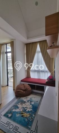 Rumah Elit LB 180m2 Siap Pakai Desain Elegan di Lippo Karawaci, Tangerang Rumah Elit LB 180m2 Siap Pakai Desain Elegan di Lippo Karawaci, Tangerang