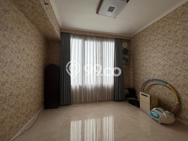 Disewakan Apartemen Murah di Lippo Karawaci 4 KT Disewakan Apartemen Murah di Lippo Karawaci 4 KT