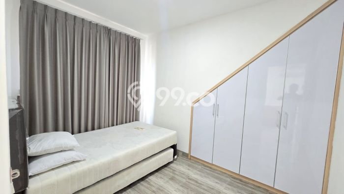 Disewakan! Rumah 2 Kamar Tidur &
1 Kamar Mandi di Lippo Karawaci, Tangerang Disewakan! Rumah 2 Kamar Tidur &
1 Kamar Mandi di Lippo Karawaci, Tangerang