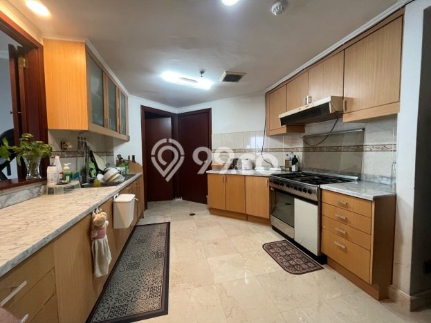 Disewakan Apartemen Murah di Lippo Karawaci 4 KT Disewakan Apartemen Murah di Lippo Karawaci 4 KT