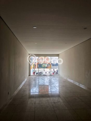 Unit Ruko Dijual di Jakarta Selatan LT 80m2 & LB 240m2 Unit Ruko Dijual di Jakarta Selatan LT 80m2 & LB 240m2