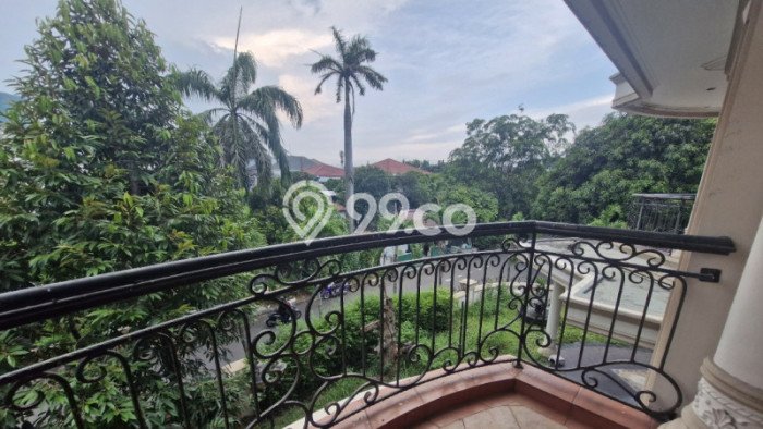 Dijual Rumah Mewah Exclusive di Kembangan, Jakarta Barat Dijual Rumah Mewah Exclusive di Kembangan, Jakarta Barat