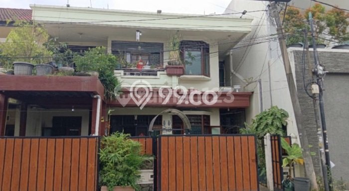 Dijual Rumah Premium dengan Fasilitas Sekitar Lengkap di Kembangan, Jakarta Barat Dijual Rumah Premium dengan Fasilitas Sekitar Lengkap di Kembangan, Jakarta Barat