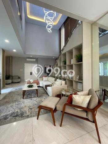Rumah Elit LB 284m2 Siap Huni Desain Elegan di Gading Serpong, Tangerang Rumah Elit LB 284m2 Siap Huni Desain Elegan di Gading Serpong, Tangerang