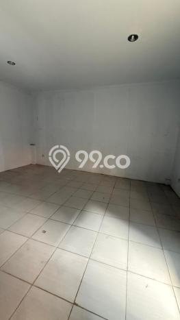 LOKASI PREMIUM! Gudang di Cipondoh, Luas 1600m2m², Area Niaga LOKASI PREMIUM! Gudang di Cipondoh, Luas 1600m2m², Area Niaga