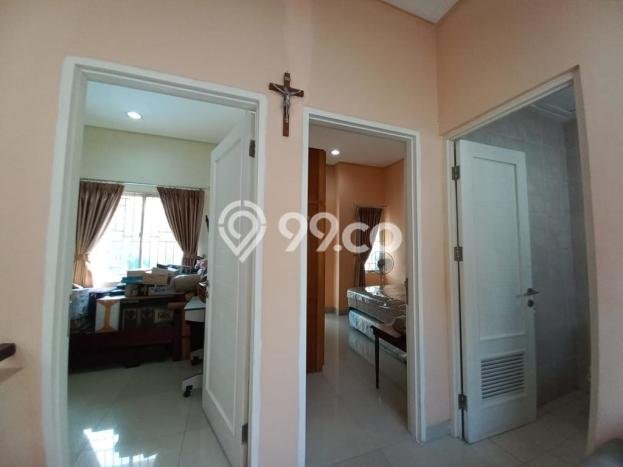 Rumah Mewah LB 140m2 Siap Huni Desain Elegan di Puri Mansion, Jakarta Barat Rumah Mewah LB 140m2 Siap Huni Desain Elegan di Puri Mansion, Jakarta Barat
