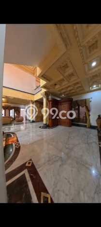 Dijual Rumah Mewah Megah Dengan View Eksklusif di Permata Buana, Jakarta Barat Dijual Rumah Mewah Megah Dengan View Eksklusif di Permata Buana, Jakarta Barat