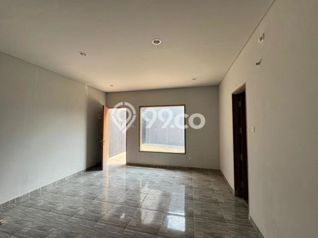 Disewakan Gudang di Cipondoh Tangerang LT 400m2, LB 380m2 Disewakan Gudang di Cipondoh Tangerang LT 400m2, LB 380m2