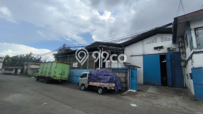 Disewakan Gudang Area Komersial Kawasan Cengkareng, Luas 360m2m², Siap Usaha Disewakan Gudang Area Komersial Kawasan Cengkareng, Luas 360m2m², Siap Usaha