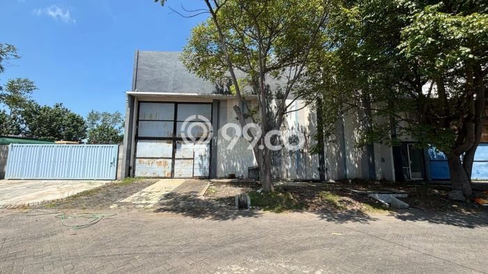 Gudang Bagus LT 456m2 LB 360m2 Dijual di Sidoarjo Sidoarjo Gudang Bagus LT 456m2 LB 360m2 Dijual di Sidoarjo Sidoarjo