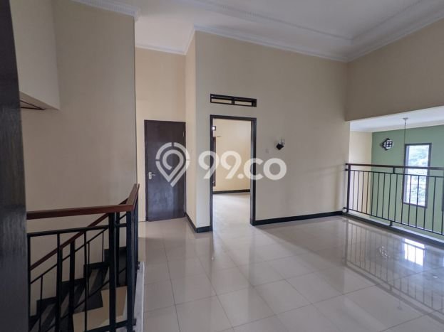 Rumah Strategis Minimalis Lb 230m2 di Sawangan, Depok Rumah Strategis Minimalis Lb 230m2 di Sawangan, Depok