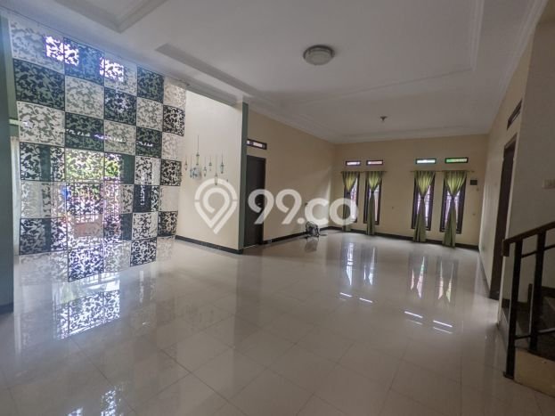 Rumah Strategis Minimalis Lb 230m2 di Sawangan, Depok Rumah Strategis Minimalis Lb 230m2 di Sawangan, Depok