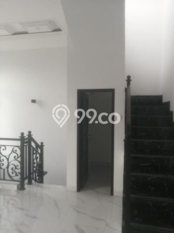Ready to Use! Premium House LT 119m2 Desain Modern di Kebagusan Ready to Use! Premium House LT 119m2 Desain Modern di Kebagusan