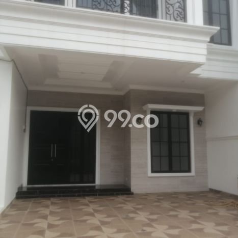 Ready to Use! Premium House LT 119m2 Desain Modern di Kebagusan Ready to Use! Premium House LT 119m2 Desain Modern di Kebagusan