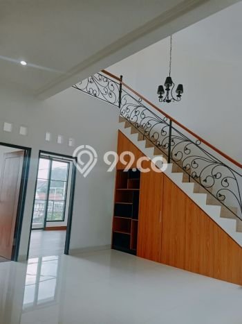 For Sale! Luxury House LT 119m2 Desain Modern di Kalibata For Sale! Luxury House LT 119m2 Desain Modern di Kalibata