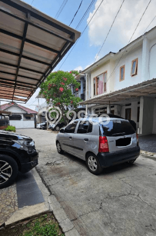 Dijual Hunian Rumah Nyaman 4 Kamar di Lenteng Agung, Jakarta Selatan Dijual Hunian Rumah Nyaman 4 Kamar di Lenteng Agung, Jakarta Selatan