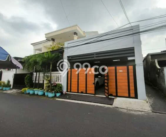 Jual Rumah Eksklusif 2 KT di Cipete, Jakarta Selatan Jual Rumah Eksklusif 2 KT di Cipete, Jakarta Selatan