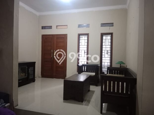 Hunian Mewah LB 270m2 Siap Huni Desain Elegan di Pangkalan Jati, Depok Hunian Mewah LB 270m2 Siap Huni Desain Elegan di Pangkalan Jati, Depok