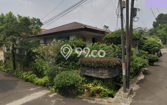 For Sale! Luxury House LT 540m2 Desain Modern di Kemang For Sale! Luxury House LT 540m2 Desain Modern di Kemang