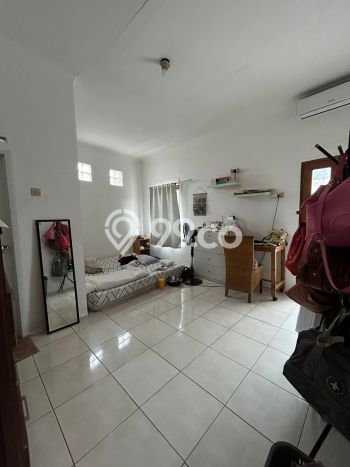 Rumah Modern 5 KT di Serua Tangerang Unfurnished Rumah Modern 5 KT di Serua Tangerang Unfurnished