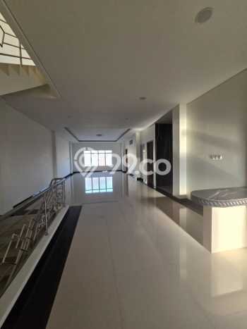 Ruko Disewa di Serengan, Solo, LT 302m2 / LB 420m2 Ruko Disewa di Serengan, Solo, LT 302m2 / LB 420m2