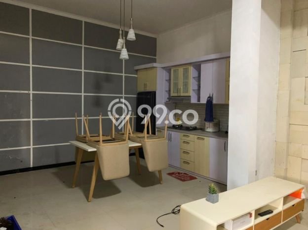 Rumah Strategis Minimalis Lb 152m2 di Banjarsari, Solo Rumah Strategis Minimalis Lb 152m2 di Banjarsari, Solo
