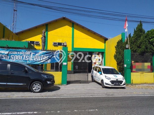 Area Ramai! Gudang Dijual di Klaten Tengah untuk Bisnis Luas Bangunan 900m2 Area Ramai! Gudang Dijual di Klaten Tengah untuk Bisnis Luas Bangunan 900m2