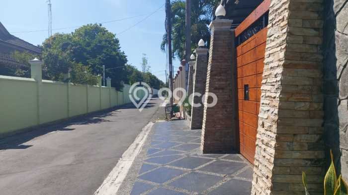 Jual Rumah Favorit Siap Huni LB 400m2 di Colomadu, Solo Jual Rumah Favorit Siap Huni LB 400m2 di Colomadu, Solo