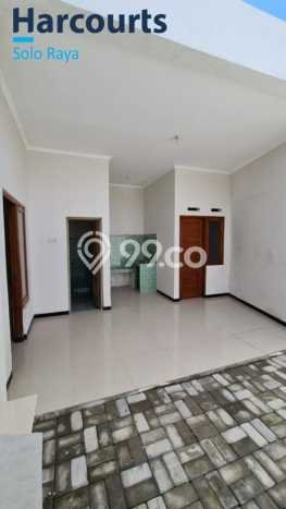 Hunian Impian Modern! Rumah Mewah area Sukoharjo, Sukoharjo, Luas 105m² LB 165m² Hunian Impian Modern! Rumah Mewah area Sukoharjo, Sukoharjo, Luas 105m² LB 165m²