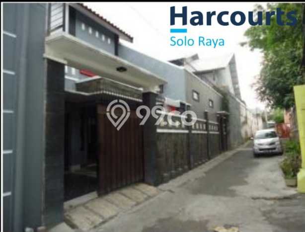 HARGA TERBAIK! Rumah Berkualitas area Jebres, LT 169m² LB 150m² HARGA TERBAIK! Rumah Berkualitas area Jebres, LT 169m² LB 150m²