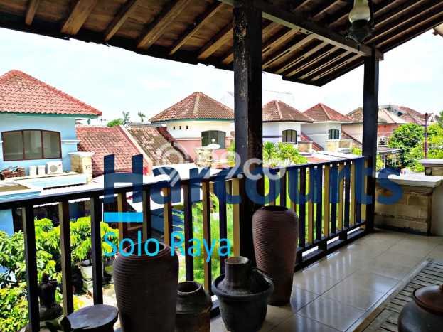 Rumah Exclusive 5 KT 5 KM di Kawasan Asri Colomadu, Solo Rumah Exclusive 5 KT 5 KM di Kawasan Asri Colomadu, Solo