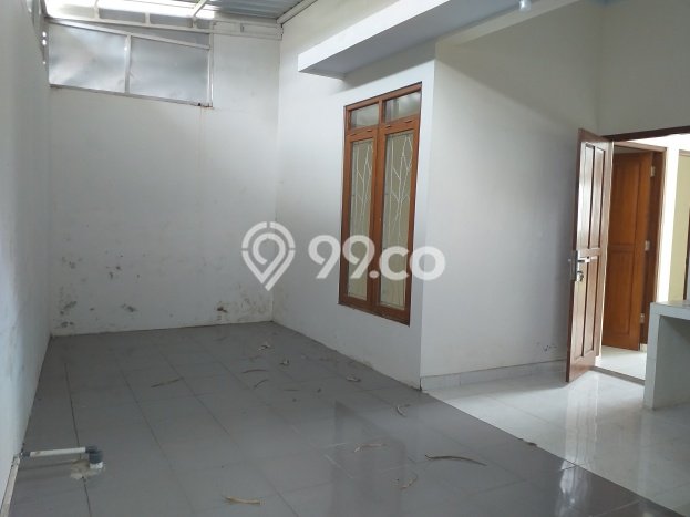 Rumah Terawat area Gentan, Solo, Luas Tanah 96m², Luas Bangunan 96m² Rumah Terawat area Gentan, Solo, Luas Tanah 96m², Luas Bangunan 96m²