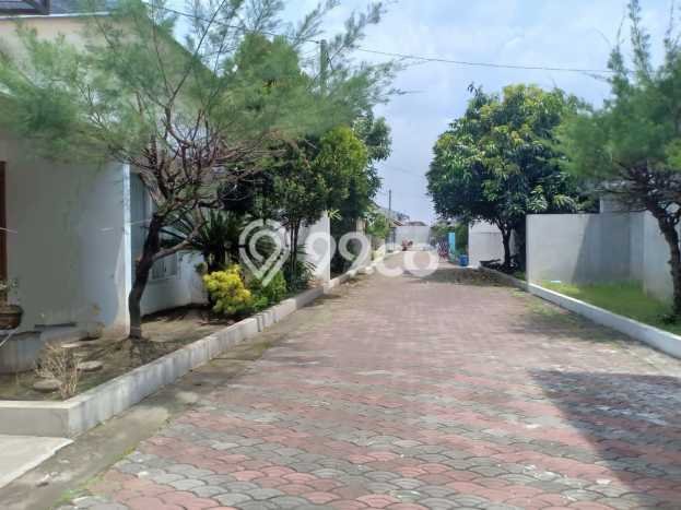 PROPERTI PILIHAN! Rumah di Kartosuro, Luas 130m² LB 100m² PROPERTI PILIHAN! Rumah di Kartosuro, Luas 130m² LB 100m²