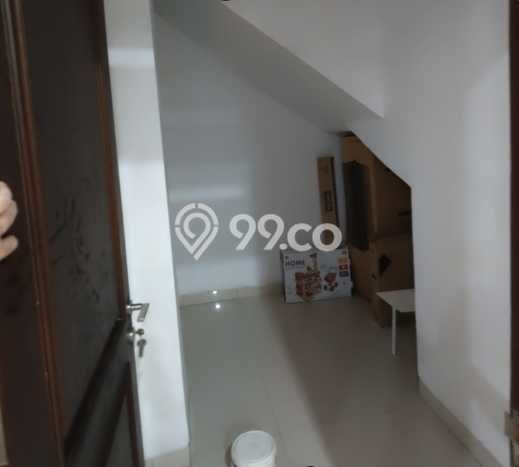 Rumah Nyaman area Gentan, Solo, LT 100m² Bangunan 75m² Rumah Nyaman area Gentan, Solo, LT 100m² Bangunan 75m²