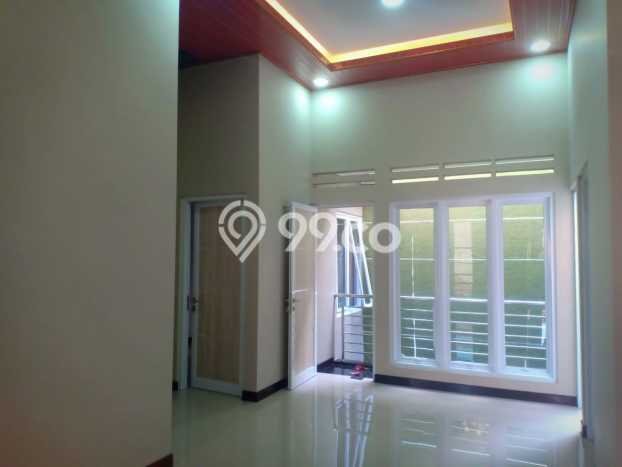 PROMO TERBATAS! Rumah Premium di Jajar, Solo, LT 160m² Bangunan 260m² PROMO TERBATAS! Rumah Premium di Jajar, Solo, LT 160m² Bangunan 260m²