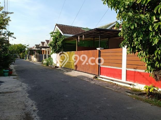 Lokasi strategis! Rumah siap huni disewakan di Colomadu LB 65m2 Lokasi strategis! Rumah siap huni disewakan di Colomadu LB 65m2