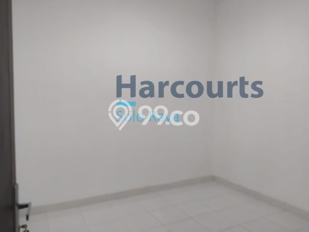 Lokasi strategis! Rumah siap huni dikontrakkan di Gentan LB 65m2 Lokasi strategis! Rumah siap huni dikontrakkan di Gentan LB 65m2